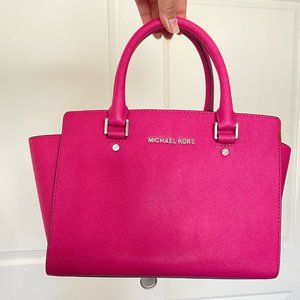 (Medium, Like New) Michael Kors Purse (Handbag or Cross Body)